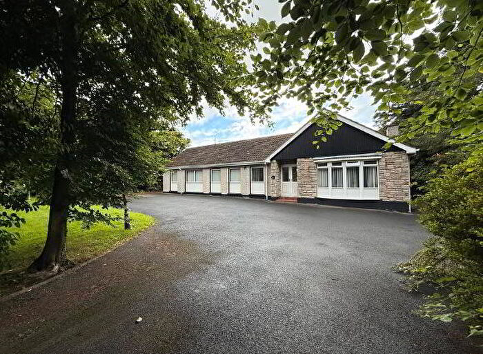 4 Bedroom Detached Bungalows For Sale In Foyle Avenue, Derry, BT47