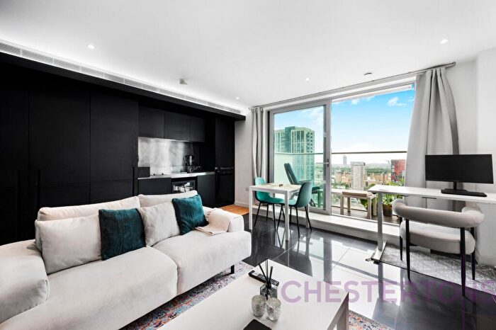 Flat To Rent In Pan Peninsula Square, Millwall, E14