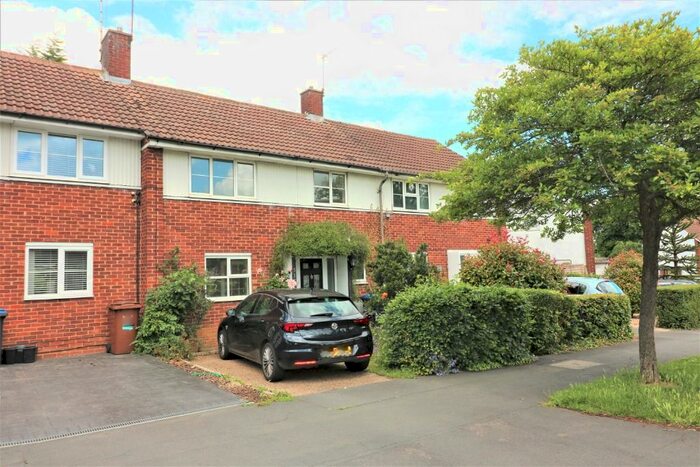 3 Bedroom Terraced House To Rent In Howlands, Welwyn Garden City, AL7