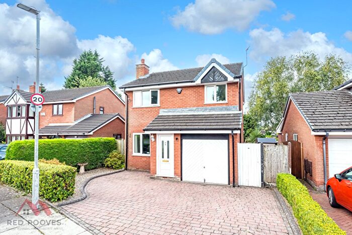3 Bedroom Detached House For Sale In The Beeches, Calderstones, L18