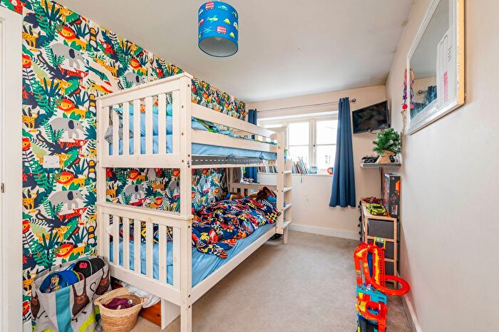 2 Bedroom End Of Terrace House For Sale In Mallard Crescent, Bourton-On-The-Water, GL54