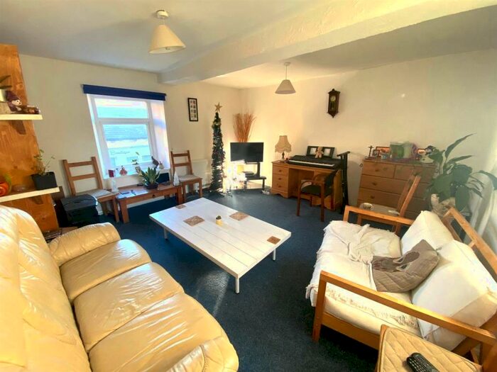 3 Bedroom Apartment To Rent In High Street, Mansfield Woodhouse, Mansfield, NG19