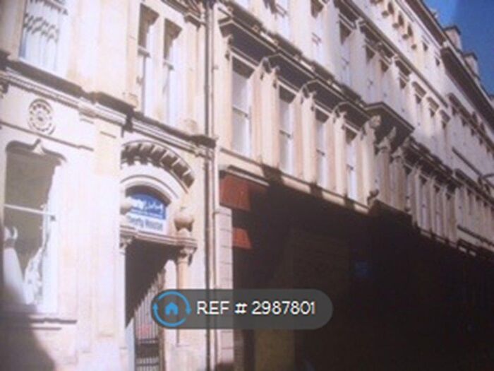 2 Bedroom Flat To Rent In Canada Court, Glasgow, G1