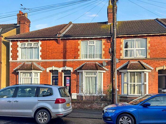 3 Bedroom Terraced House For Sale In Christchurch Road, Ashford, TN23