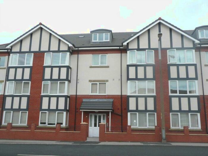 2 Bedroom Flat To Rent In The Park Apartments, Hawes Side Lane, Blackpool, FY4