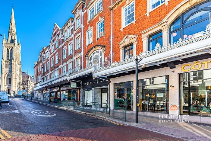 2 Bedroom Flat For Sale In Gervis Place, Bournemouth, BH1