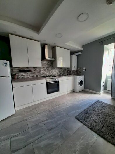 2 Bedroom Flat To Rent In Colney Hatch Lane, Muswell Hill, N10