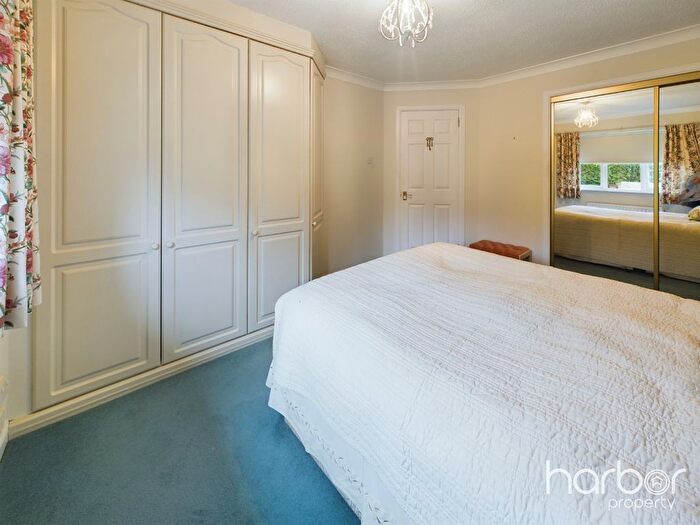 2 Bedroom Bungalow For Sale In Marchbank Gardens, Paisley, Renfrewshire, PA1