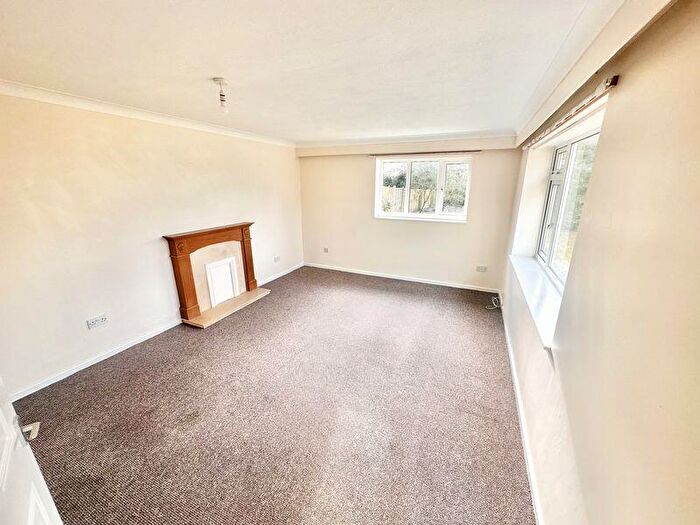 3 Bedroom Bungalow For Sale In Forest Road, Sandown, PO36