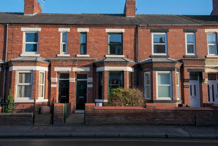 4 Bedroom Terraced House To Rent In Haxby Road, York, YO31