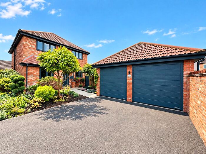 5 Bedroom Detached House For Sale In Gowdall Way, Howden, Goole, DN14