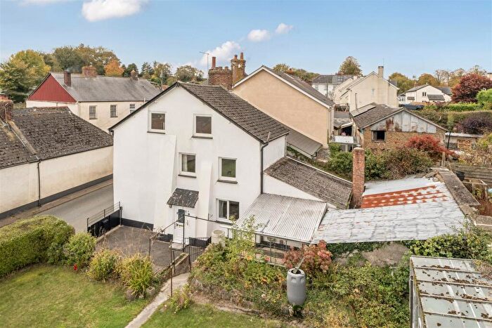 4 Bedroom Semi Detached House For Sale In Crockernwell, Exeter, EX6