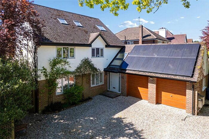 6 Bedroom Detached House For Sale In Ashley Green Road, Chesham, Buckinghamshire, HP5