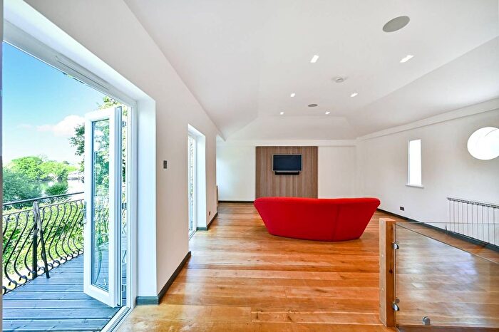 2 Bedroom Terraced House To Rent In St Albans Lodge, Hampton Court, Hampton, TW12