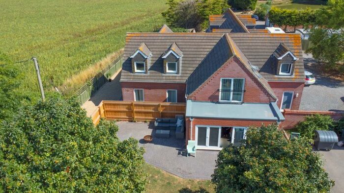 8 Bedroom Detached House For Sale In Mill Lane, Skegness, PE25