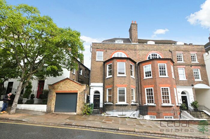 2 Bedroom Flat To Rent In Pond Street, Belsize Park, NW3