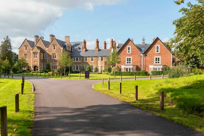 1 Bedroom Apartment For Sale In Besselsleigh, Abingdon, OX13