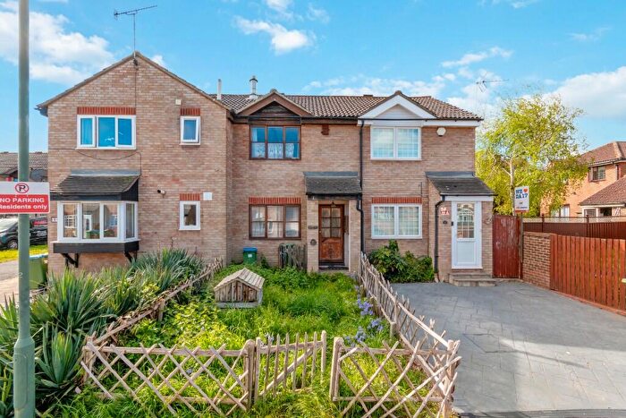 2 Bedroom Terraced House For Sale In Holcote Close, Belvedere, Kent, DA17