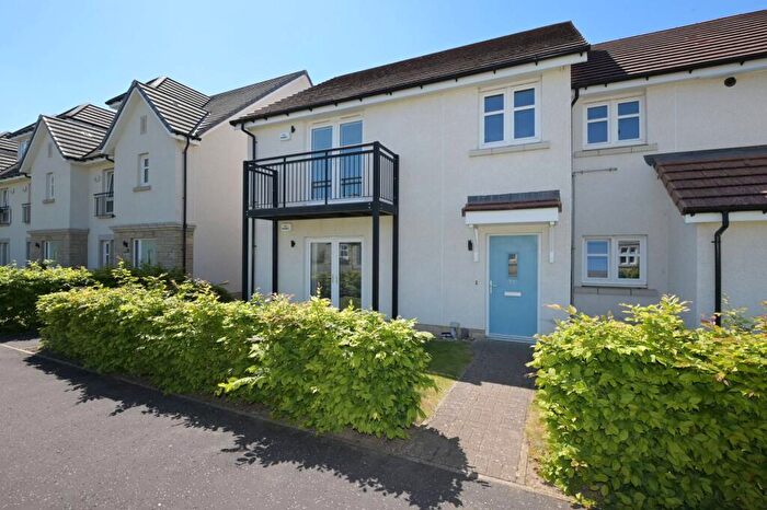2 Bedroom Flat For Sale In Somerville Road, Balerno, Edinburgh, EH14