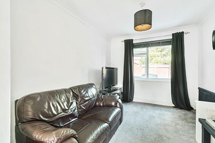 3 Bedroom Terraced House For Sale In Lane End, Buckinghamshire, HP14