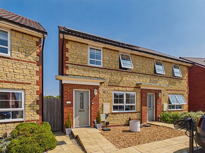3 Bedroom Semi Detached House For Sale In Gainey Gardens, Chippenham, SN15