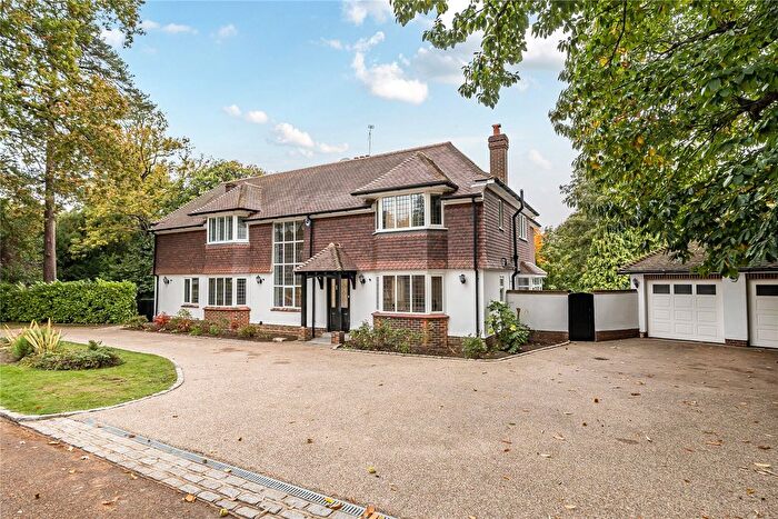 4 Bedroom Property For Sale In Forest Ridge, Keston, BR2
