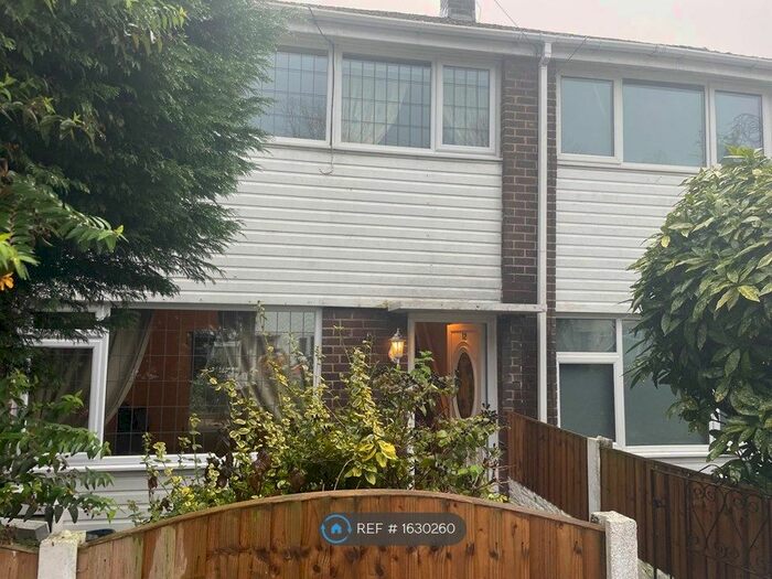 3 Bedroom Terraced House To Rent In Prosser Avenue, Wigan, M46