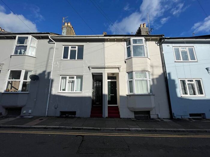 4 Bedroom House To Rent In St Mary Magdalene Street, Brighton, East Sussex, BN2