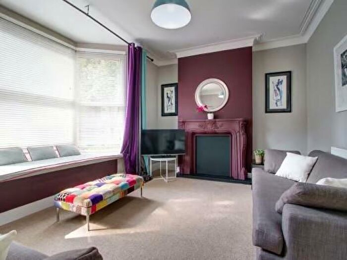 6 Bedroom Terraced House To Rent In *£pppw Excl Bills* Derby Grove, Nottingham, NG7