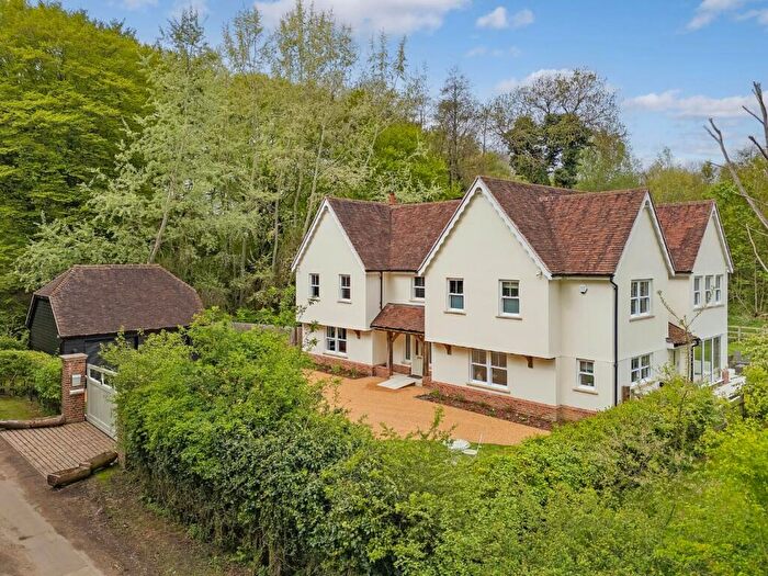 5 Bedroom Detached House For Sale In Merks Hill, Dunmow, CM6