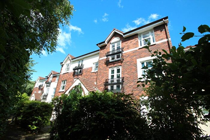2 Bedroom Apartment For Sale In Chathill Close, Whitley Bay, NE25