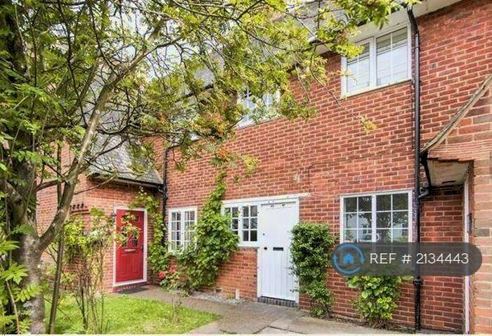 2 Bedroom Flat To Rent In Kingsbury, London, NW9