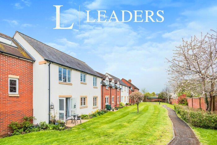 1 Bedroom Flat To Rent In Swan Lane, Faringdon, SN7