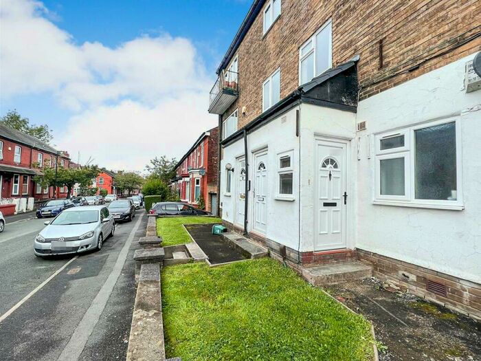 1 Bedroom Flat To Rent In Wilmslow Road, Manchester, Greater Manchester, M14