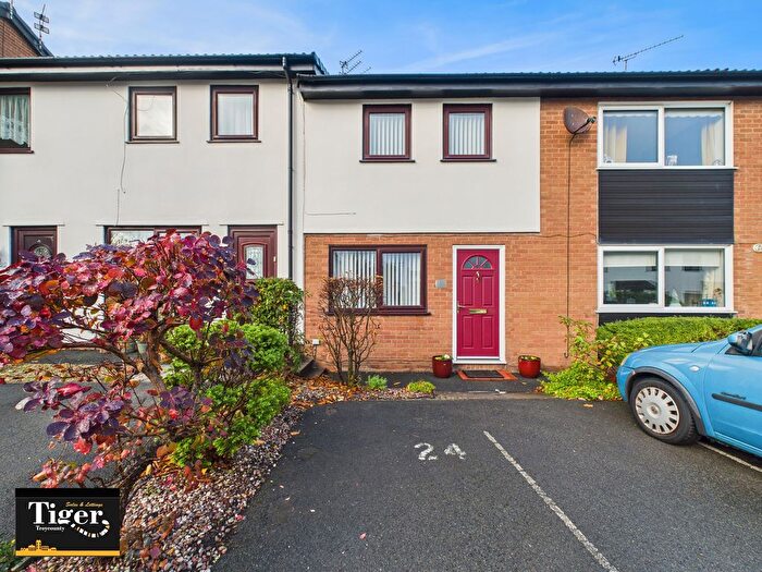 2 Bedroom Terraced House For Sale In Snowdon Close, Blackpool, FY1