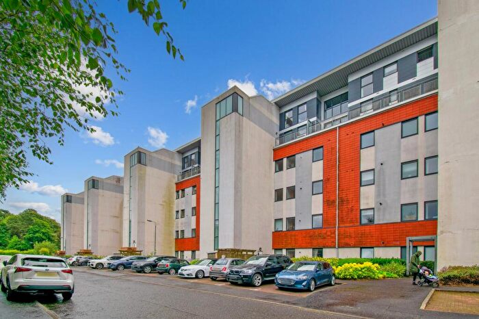 2 Bedroom Flat To Rent In Jackson Place, Flat /, Bearsden, Glasgow, G61