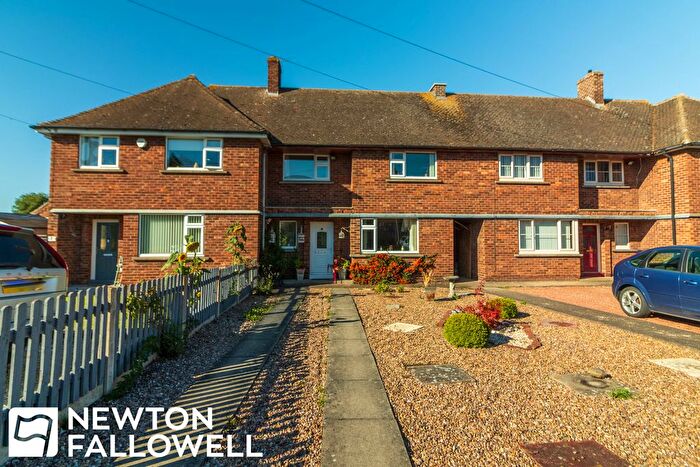 3 Bedroom Terraced House For Sale In Keeton Way, North Leverton, DN22