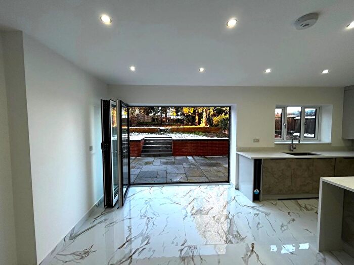 5 Bedroom Detached House For Sale In Hamstead Hill, Birmingham, B20