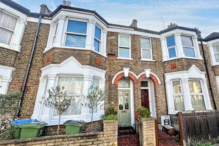 2 Bedroom Flat For Sale In Azof Street, London, SE10