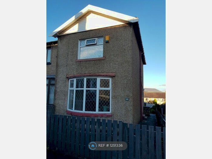 2 Bedroom Semi-Detached House To Rent In Avondale Road, Nelson BB9