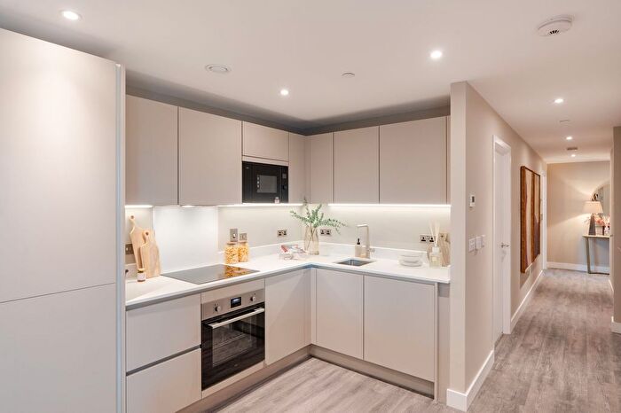2 Bedroom Flat For Sale In Plot, Canalside Quarter, Oxford, OX2