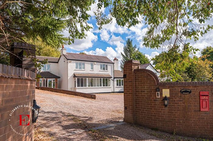 4 Bedroom Equestrian For Sale In Station Hill, Fillongley, CV7