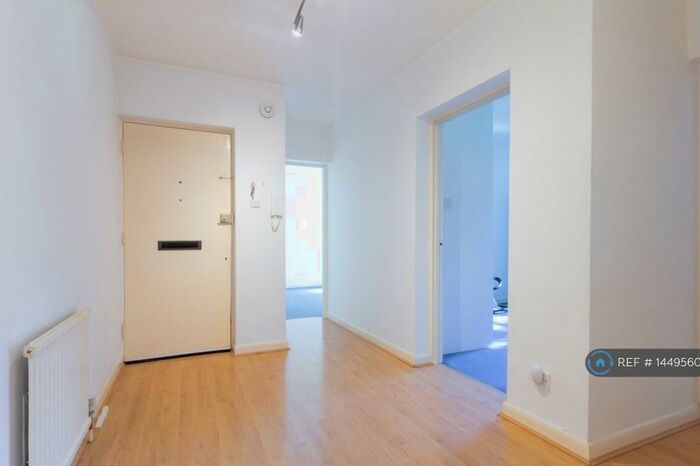 2 Bedroom Flat To Rent In Mulgrave Road, Belmont, Sutton, SM2