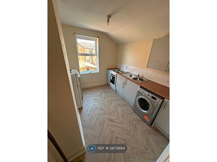 1 Bedroom Flat To Rent In Collingwood Road, Northampton, NN1
