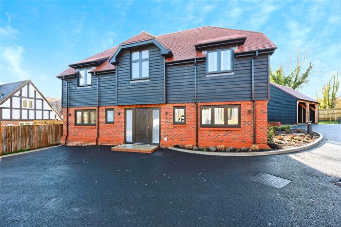 4 Bedroom Detached House For Sale In Huntersfield Farm, Fairlawn Road, Banstead, Surrey, SM7