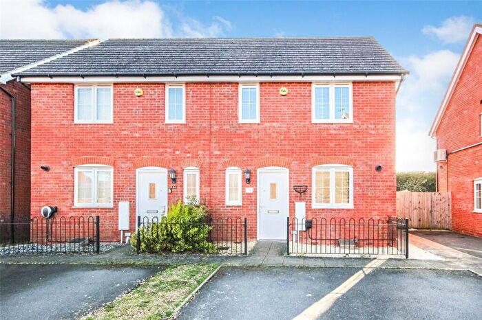 3 Bedroom Semi Detached House For Sale In Shackleton Gardens, Flitwick, Bedfordshire, MK45