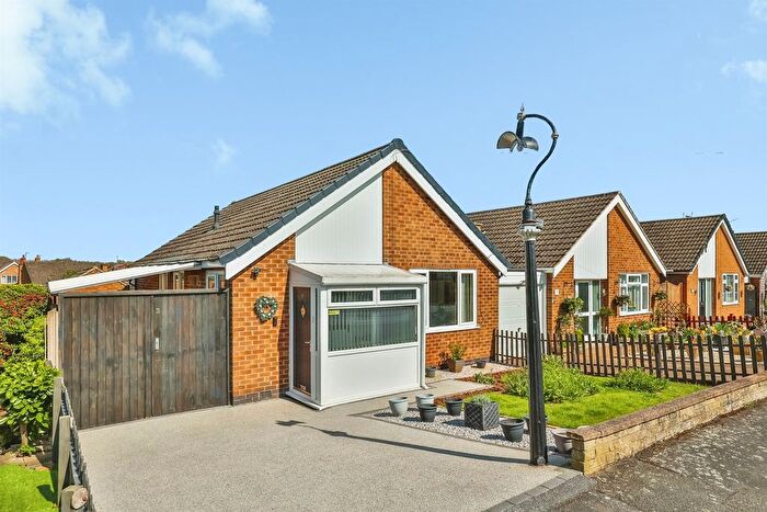 2 Bedroom Detached Bungalow For Sale In Harcourt Crescent, Nuthall, Nottingham, NG16
