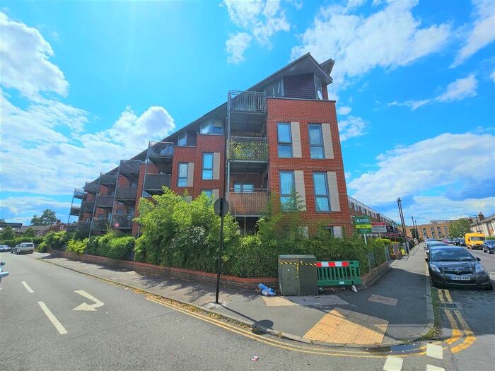 1 Bedroom Flat To Rent In Edith Court, New Road, Bedfont, TW14