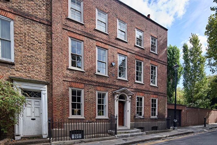 5 Bedroom End Of Terrace House For Sale In Crooms Hill, Crooms Hill, London, SE10