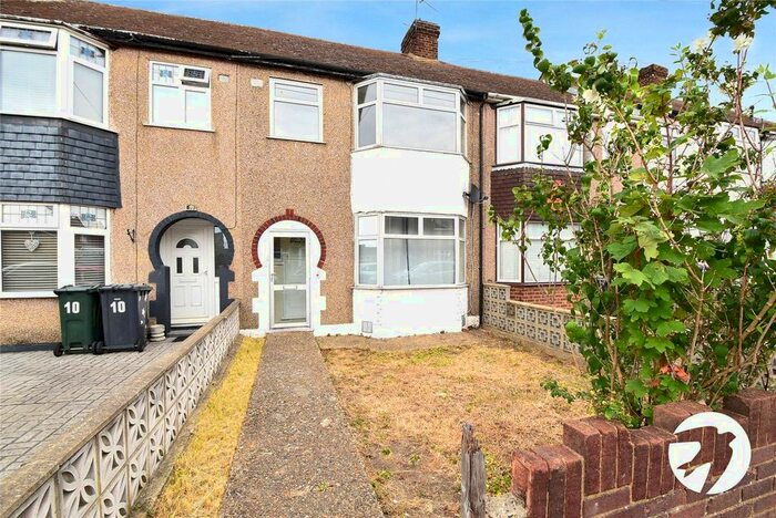 3 Bedroom Terraced House To Rent In Oaklands Road, Dartford, Kent, DA2